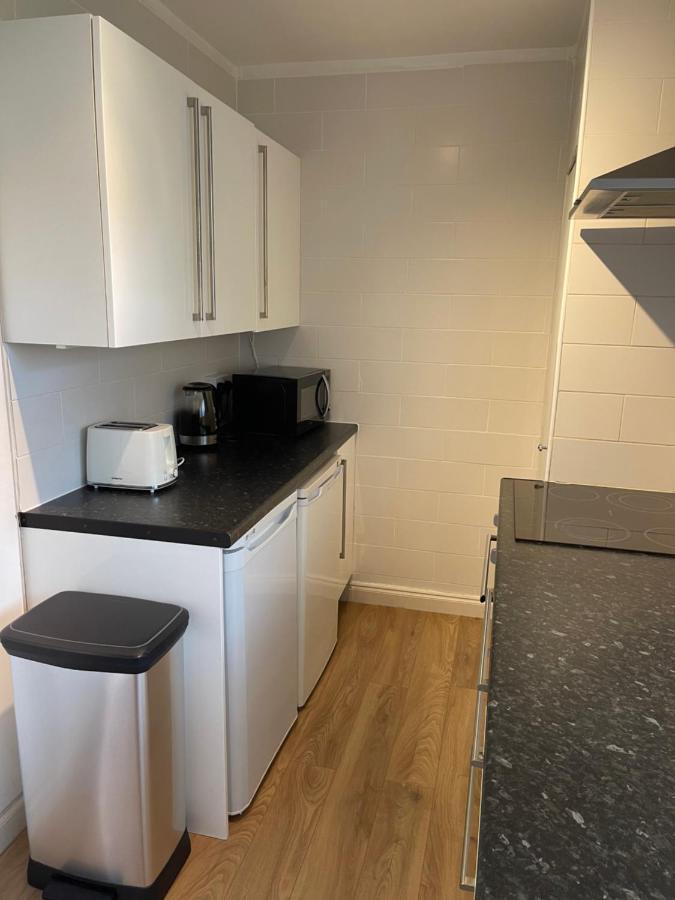 לונדון Sootheus - Cosy Surrey Quays Apartment מראה חיצוני תמונה